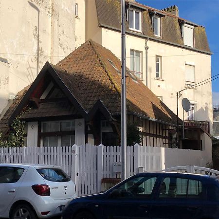 Charmante Maison Coeur De Ville La Gare Des Vacances 多维尔 外观 照片